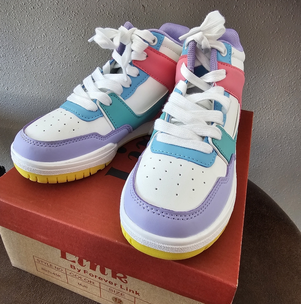 NEW!! Forever Link Kids' Sneakers in Purple, Pink, Blue, and White. Size 12